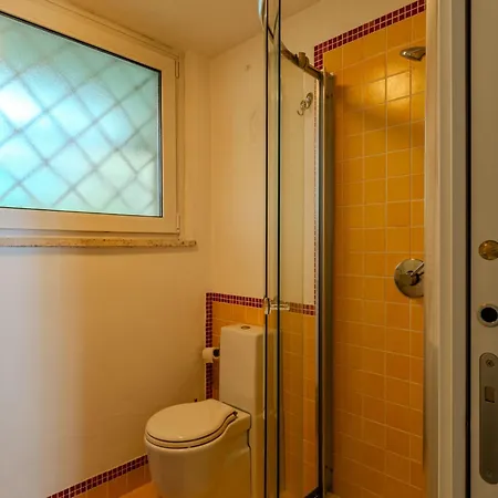 Attilio Front View By Interhome * איספרה